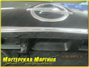 Установка камеры заднего вида и монитора в Opel Meriva B - фото - 13